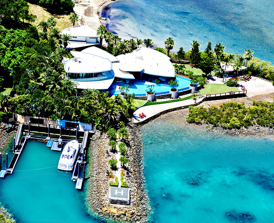 Whitsunday’s Great Barrier Reef, Queensland, Australia Properties